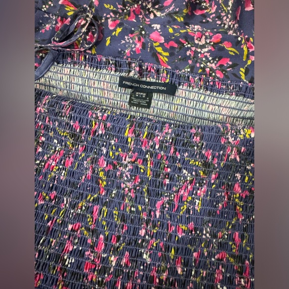 French
Connection
Ekeze Smocked Crepe Fit
& Flare Dress - Picture 3 of 3